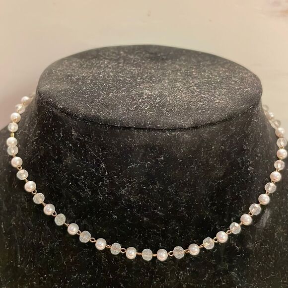 14” gold tone 50 faceted translucent & white pearl-like beaded necklace - Picture 1 of 11